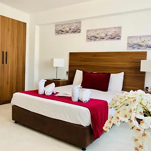 2* Aparthotel Eleonora